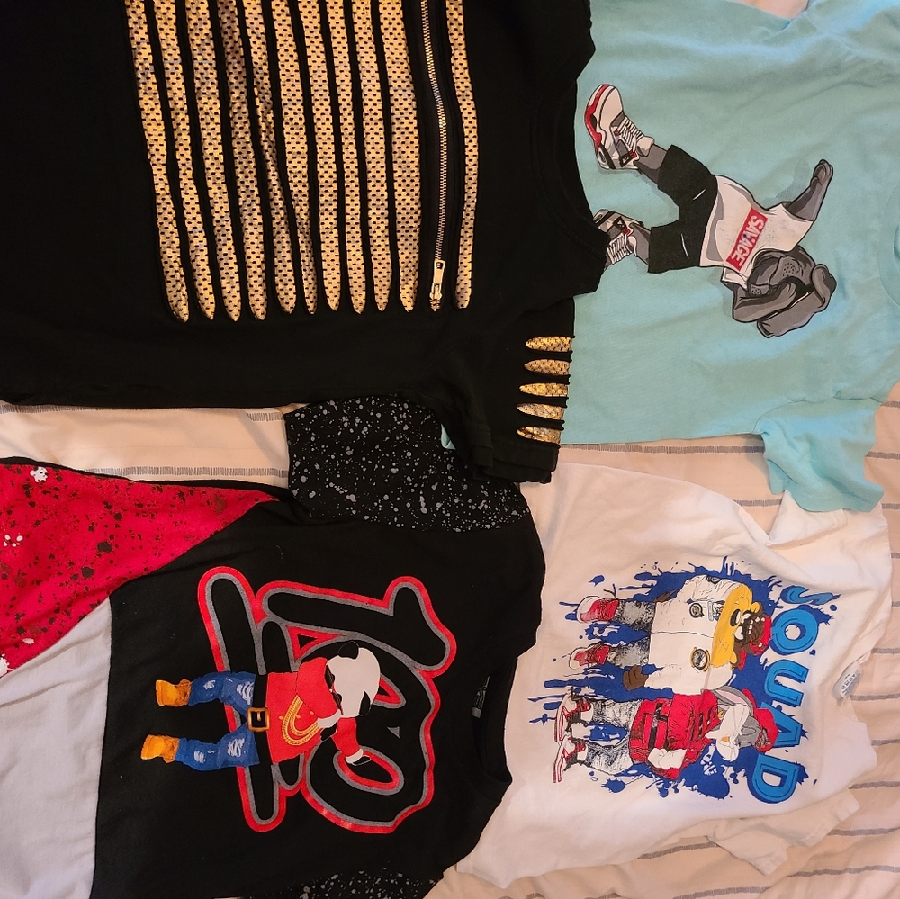 BOYS 5 PIECE SHIRTS SIZE 5/6